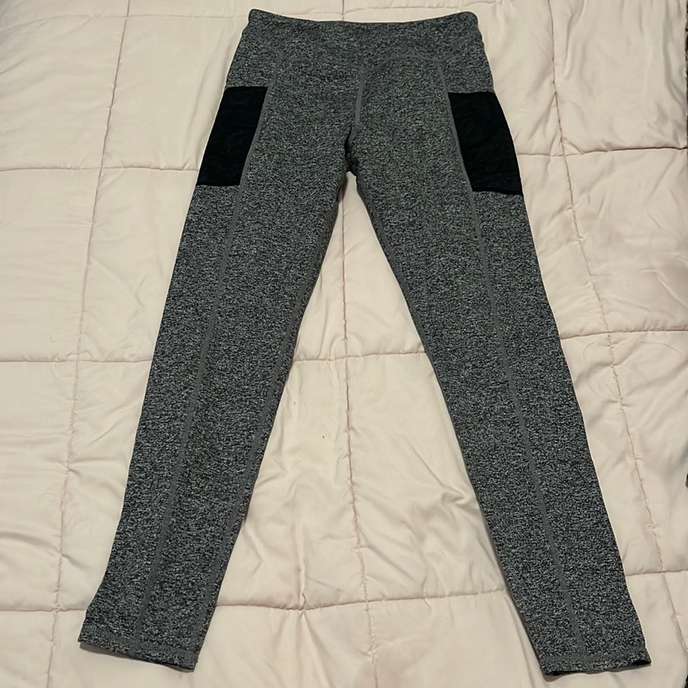 Zella workout leggings